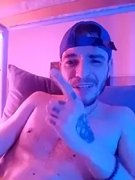 dritytan webcam model stream image