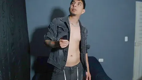 ALPHA_LATINO webcam model stream image