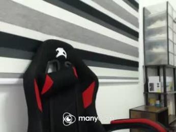 xxmonsterbigcockxx webcam model stream image