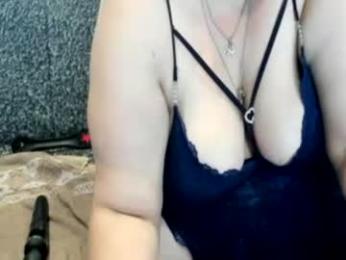 hotbipaar40 webcam model stream image