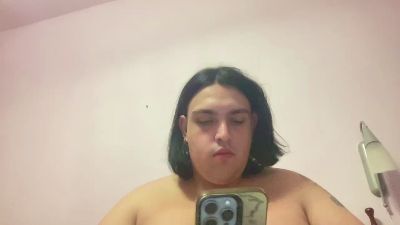 Nina22xxxx webcam model stream image