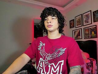 Ian Versace webcam model stream image