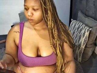 goldenpussyxoxo webcam model stream image