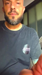 Bighandx webcam model stream image