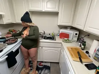 GoddessNih webcam stripchat model stream image