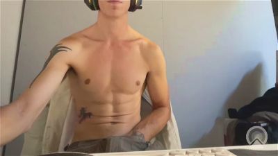 fighterguy1 webcam model stream image