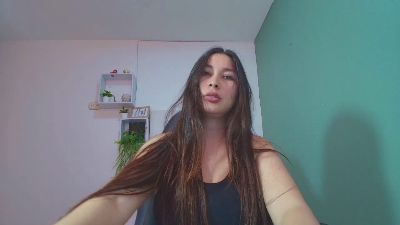 bella_99_ webcam model stream image