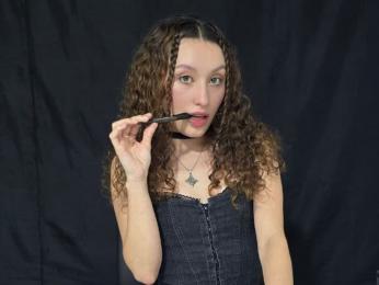 MarthiAdams webcam model stream image