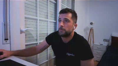 Alex877x webcam model stream image