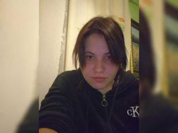 Aksinia0905 webcam model stream image