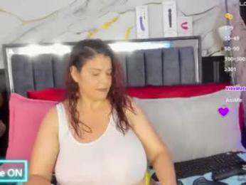 lady_lucy69 webcam model stream image