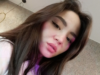 RowenaDrudge webcam model stream image