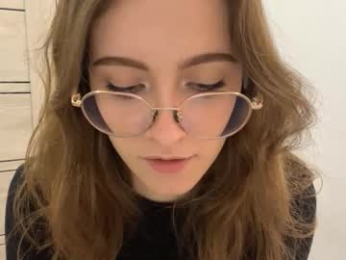 yaniraekberg webcam chaturbate model stream image