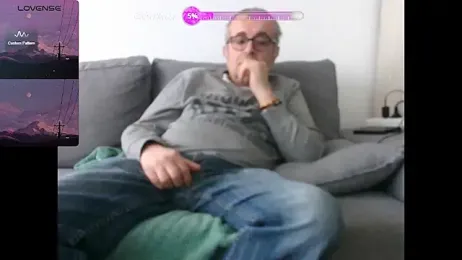 Bretoncool webcam stripchat model stream image