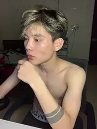 LTMinh08 webcam stripchat model stream image