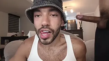 VanguardVarsity webcam model stream image