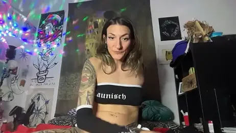 Yugakali23 webcam model stream image