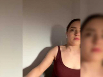 Kendrasil webcam model stream image