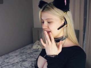 fannydark webcam model stream image