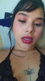 linnda88 webcam model stream image