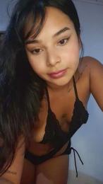 linnda88 webcam model stream image