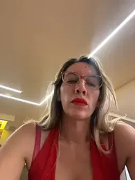 Gatitacarlita webcam model stream image