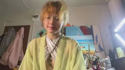 HassieLutsky webcam cam4 model stream image