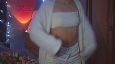 JuneVevea webcam model stream image