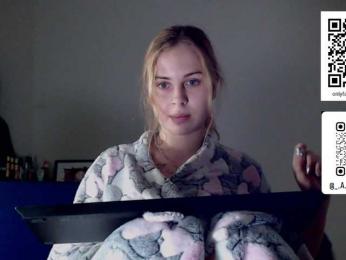 LisaloveX webcam model stream image