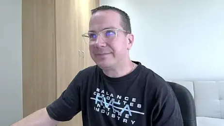 BrettJ81 webcam model stream image