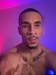 HickPietro webcam stripchat model stream image