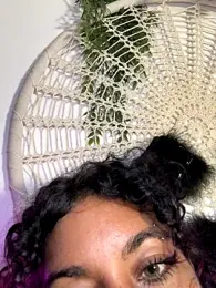 AlyssaHottv_ webcam model stream image