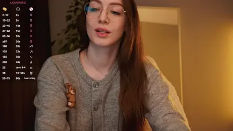 Ester_Hill webcam model stream image