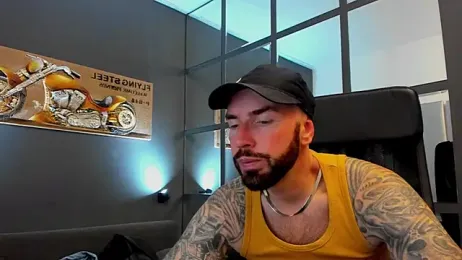 AronGrant webcam model stream image