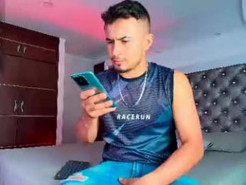 valentinos_ webcam model stream image