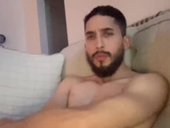 papicubano_guapo23cm webcam model stream image