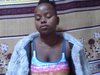 Christine21 webcam model stream image