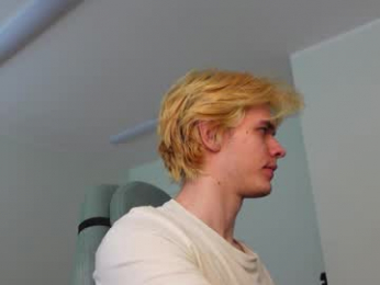 nikki_hard webcam chaturbate model stream image