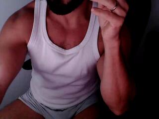 Beard Daddy webcam model stream image