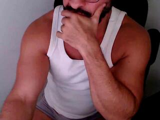 Beard Daddy webcam model stream image