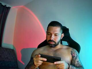 Jamess Baker webcam model stream image