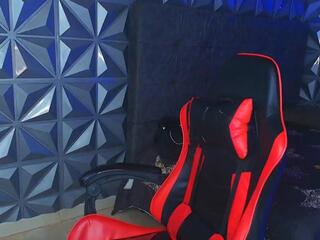 Charles Kinsgley webcam model stream image