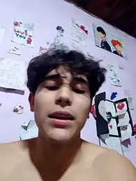 Sempai_Moon webcam model stream image