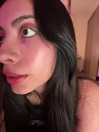 ZaraaFox webcam model stream image