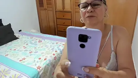 Carlaa-69 webcam stripchat model stream image