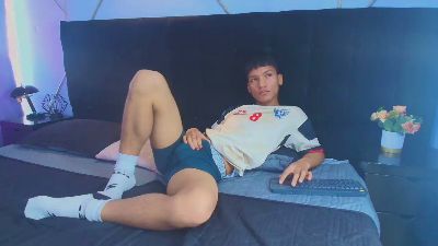 KirosSinclair webcam model stream image