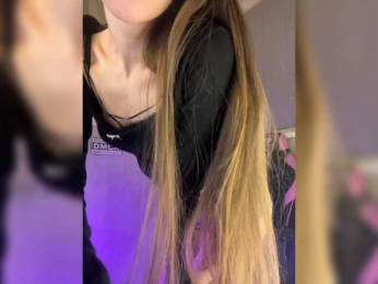 Lady_kissa webcam model stream image