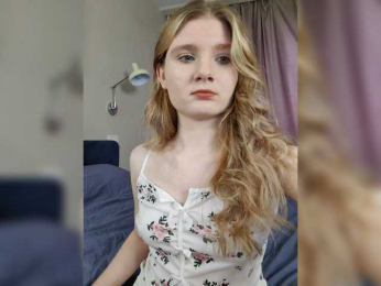 SweetPoison webcam bongacams model stream image