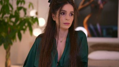 Dovia webcam model stream image