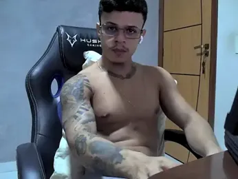 Gust027 webcam model stream image